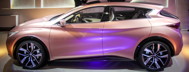 Infiniti Q30 Concept 2013 1